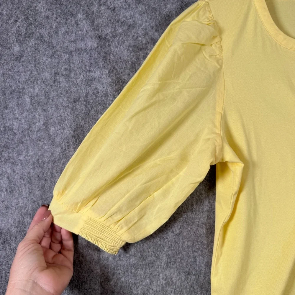 Lilly Pulitzer Ronson Split V-Neck Puff Sleeve Top Sz Medium Butter Yellow
